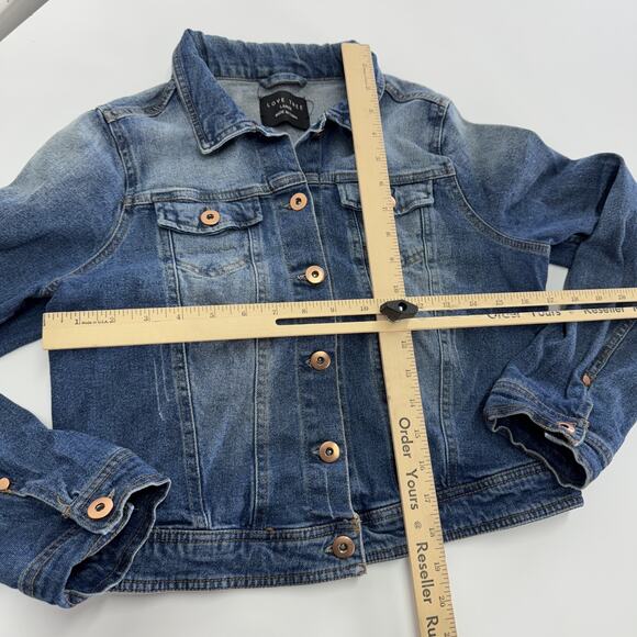 Love Tree Jacket Womens Large‎ Blue Denim Trucker Faded Button Up Jean - Picture 5 of 7
